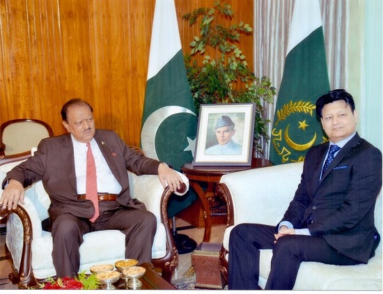 Muhammad-Zahoor-Ukraine-with-Pakistani-President